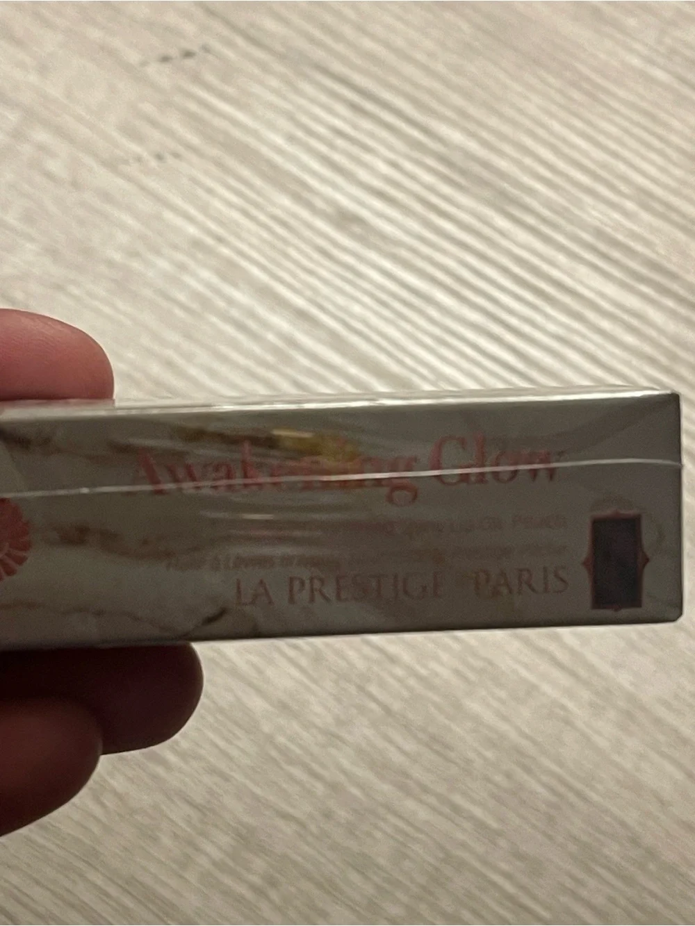 La Prestige Awakening Gloss Hydrating Lip Oil - Peach